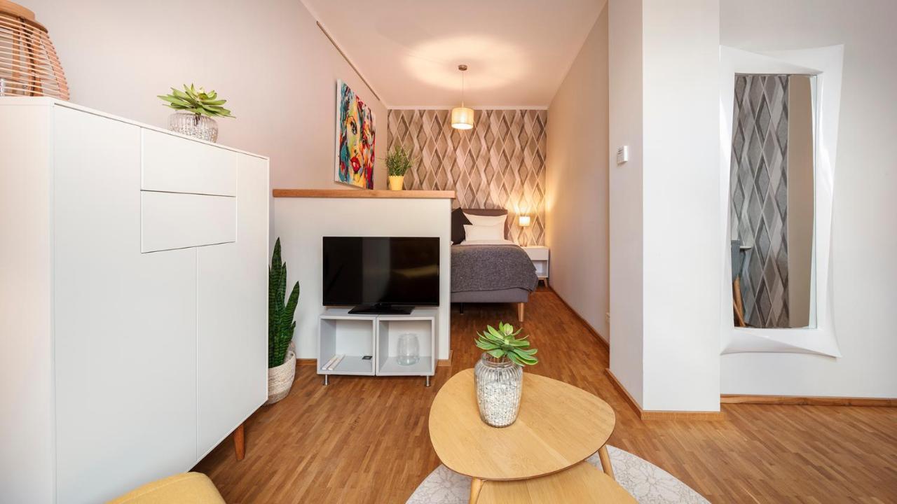 Kreuzstein Boutique-Apartment Hotel Байройт Екстериор снимка