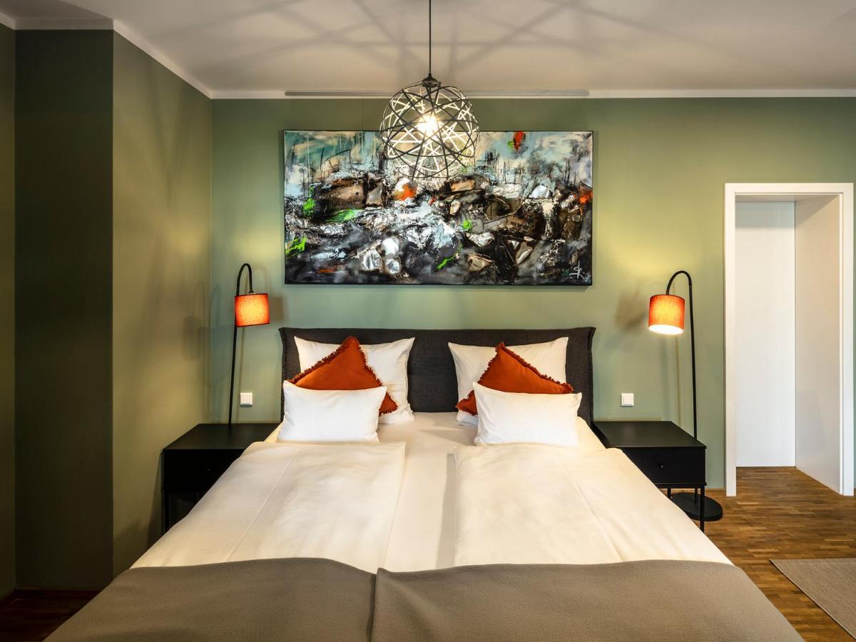 Kreuzstein Boutique-Apartment Hotel Байройт Екстериор снимка